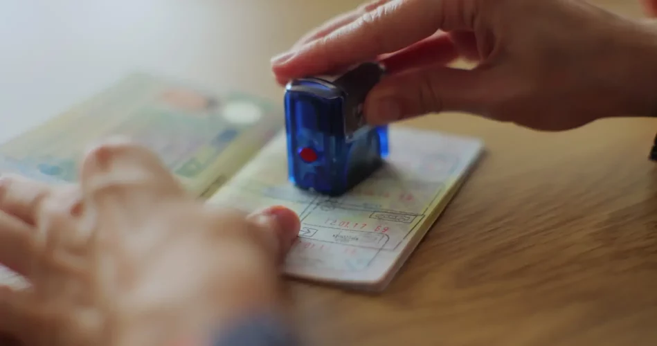 תהליך הזמנת חותמות לעסקים – דוגמה לחותמת בשימוש